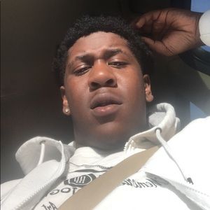 Meet your Posher, Lo